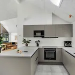 5 Star In Dronningmølle