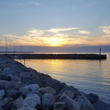 5 Star In * Dronningmølle