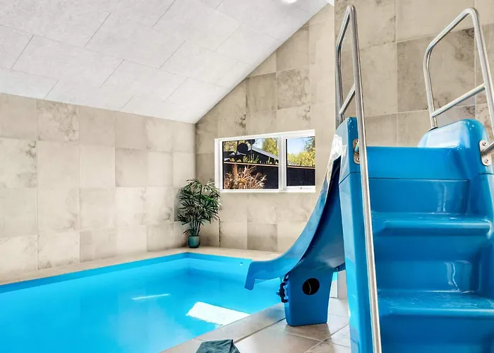 5 Star In بيت للعطل Dronningmølle